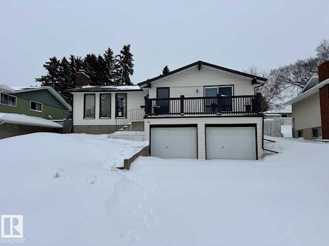 Address Withheld, Sherwood Park, AB T8A 3L7