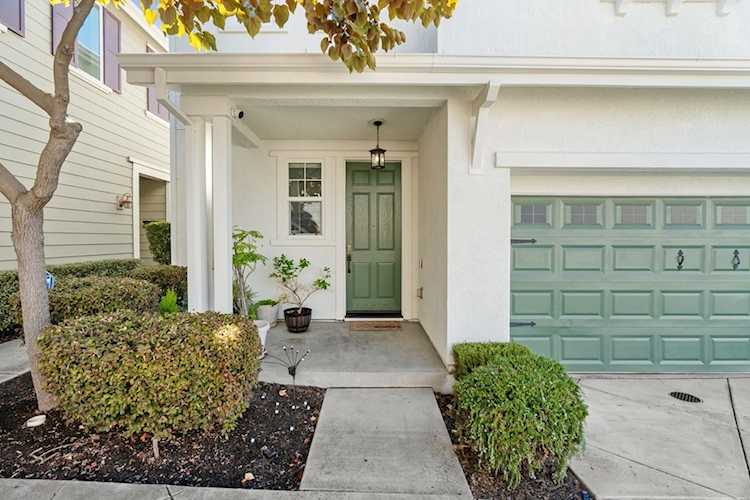 663 Falling Star Drive, Martinez, CA 94553