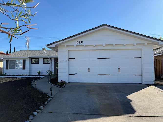 5851 Larry Way, North Highlands, CA 95660