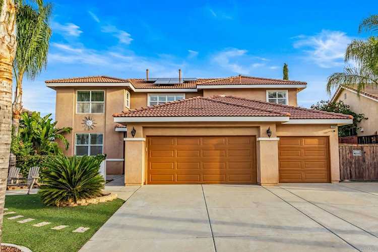 33906 Wagon Train Dr, Wildomar, CA 92595