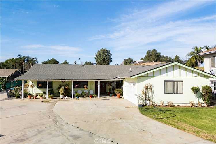 2160 Temescal Ave, Norco, CA 92860