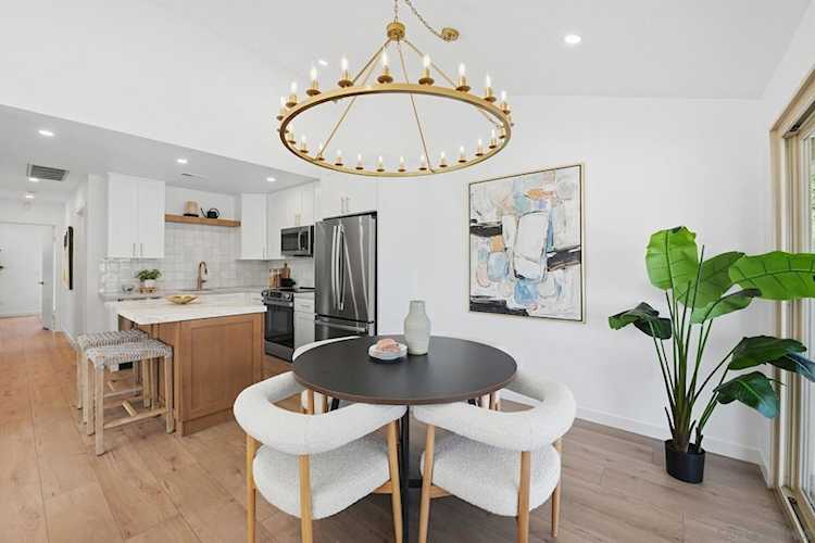 1926 Springdale Ln, Encinitas, CA 92024