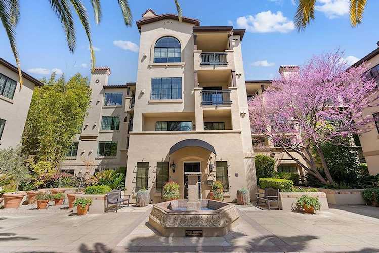 633 Elm St #406, San Carlos, CA 94070