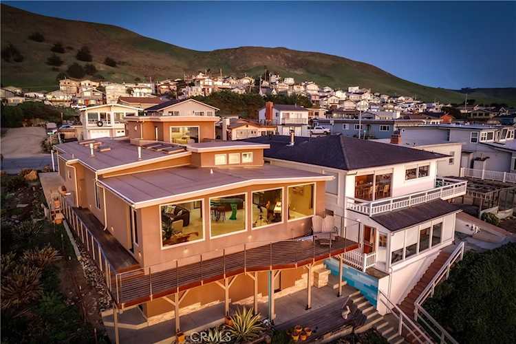 3352 Studio Dr, Cayucos, CA 93430