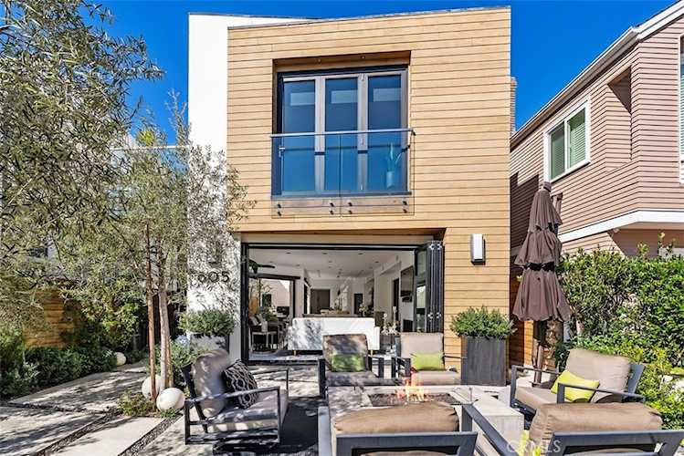 605 Marigold Ave, Corona Del Mar, CA 92625