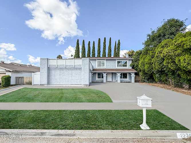 2239 Mcdonald St, Simi Valley, CA 93065
