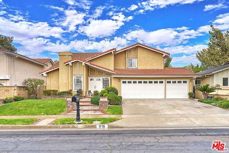 1715 Fairford Dr, Fullerton, CA 92833