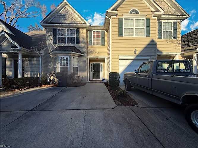 みーページ 1804 Mizzen Ln Virginia Beach, VA 23454 | MLS 10615933