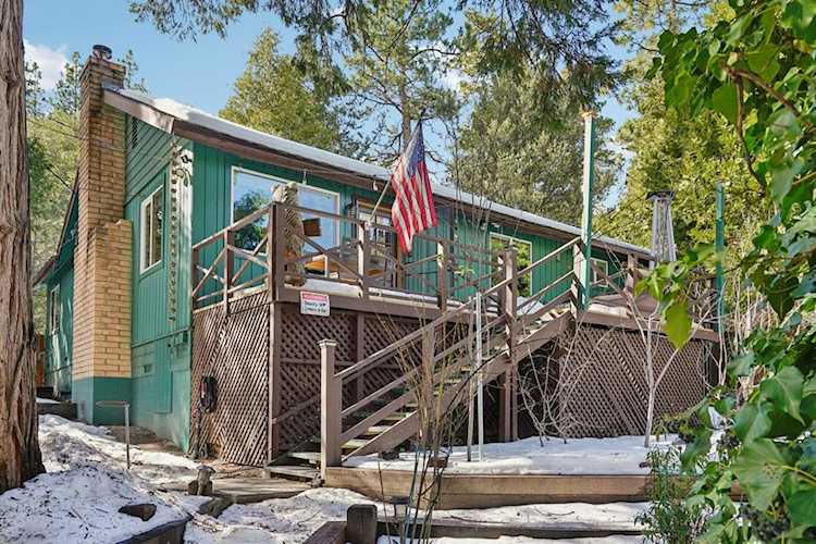 25631 Big Pine St, Idyllwild, CA 92549