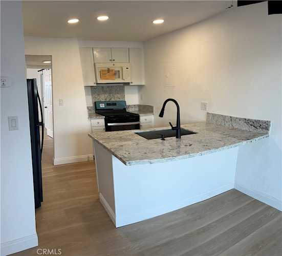 2255 Cahuiila St #73, Colton, CA 92324