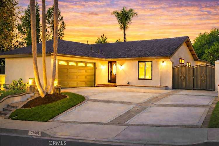 25981 Cordillera, Mission Viejo, CA 92691