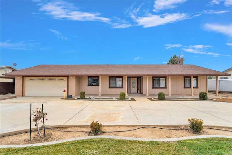 19055 Seaforth St, Hesperia, CA 92345