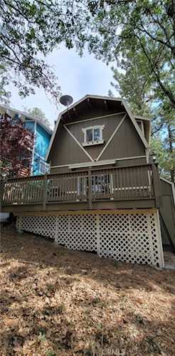 33076 Robin Ln, Running Springs, CA 92308