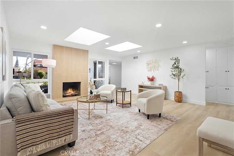 13731 Claremont St, Westminster, CA 92683