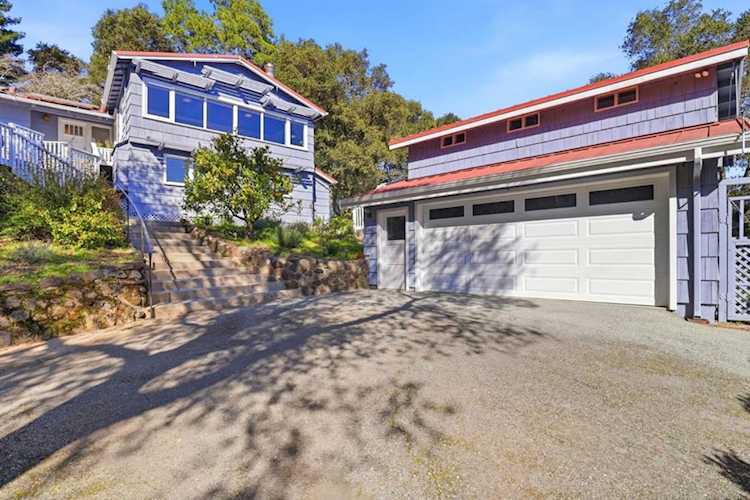 108 Santa Maria Ave, Portola Valley, CA 94028