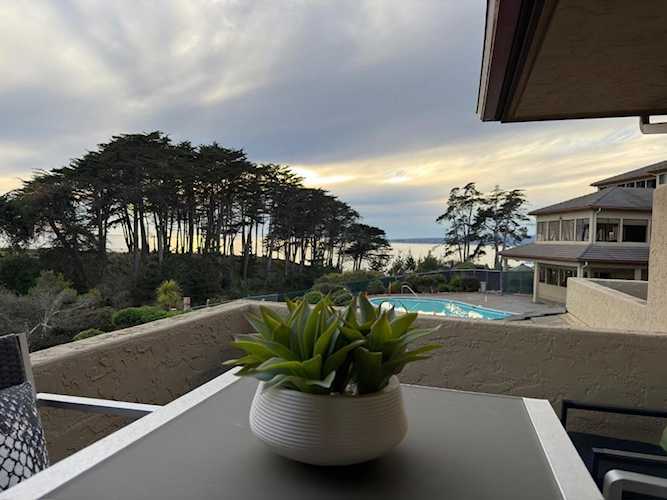 211 Seascape Resort Dr, Aptos, CA 95003