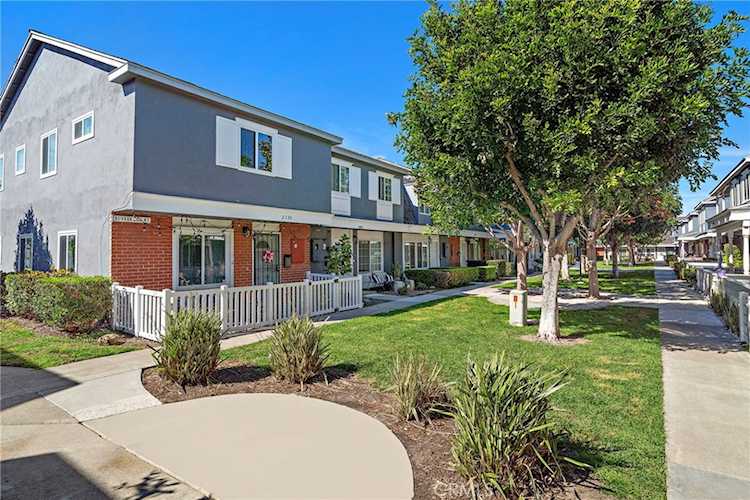 2338 Bunker Hill, Costa Mesa, CA 92626