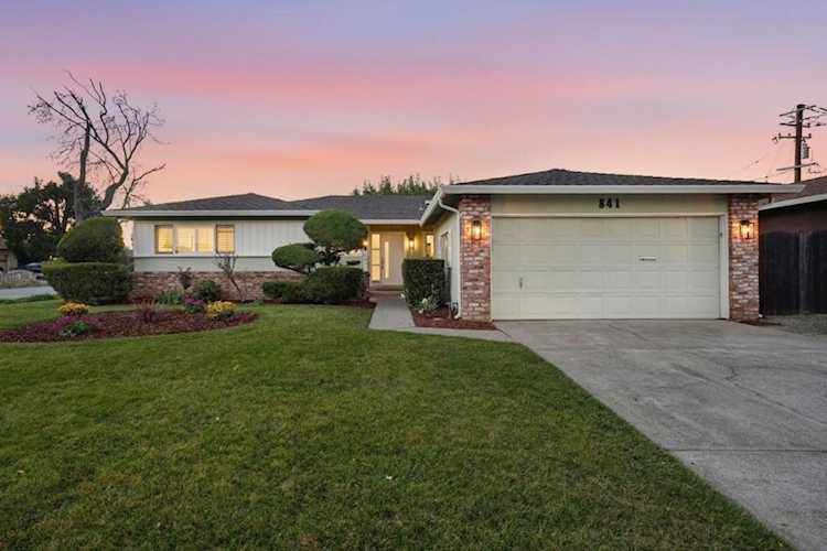 841 Brentwood Dr, San Jose, CA 95129