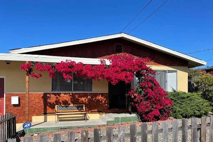 1313 Harding St, Seaside, CA 93955