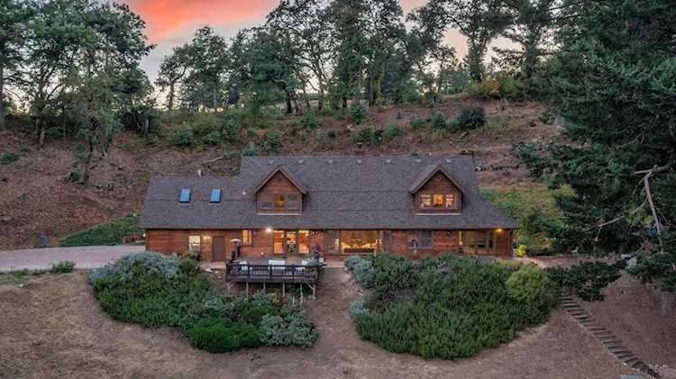 19960 Skyline Blvd, Los Gatos, CA 95033
