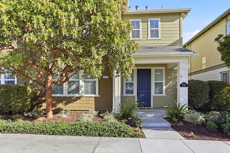 5003 3rd Ave, Marina, CA 93933