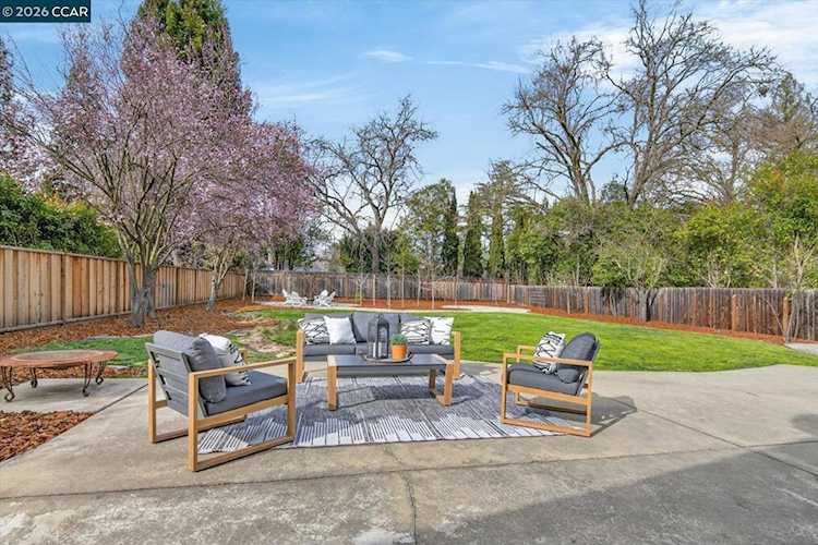 1536 Alamo Way, Alamo, CA 94507