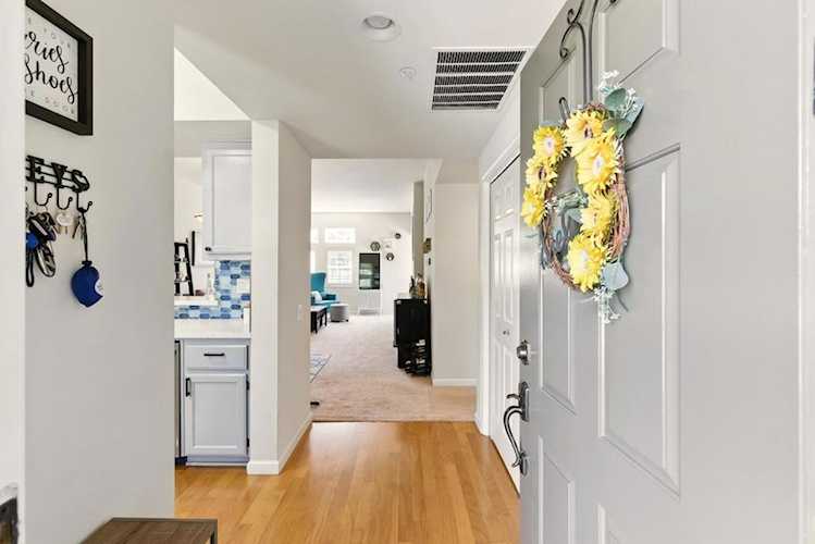 633 Swallowtail Ct, Brisbane, CA 94005