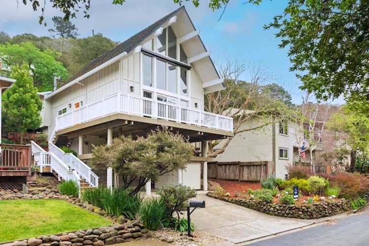 3224 E Laurel Creek Rd, Belmont, CA 94002