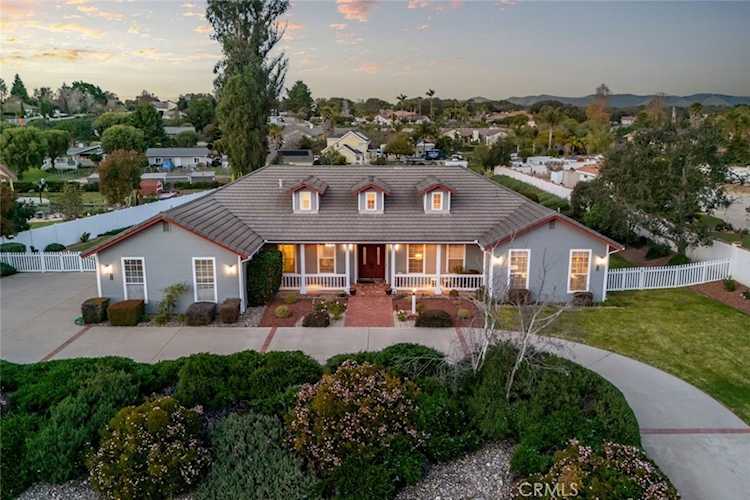 680 Sweet Donna Place, Nipomo, CA 93444