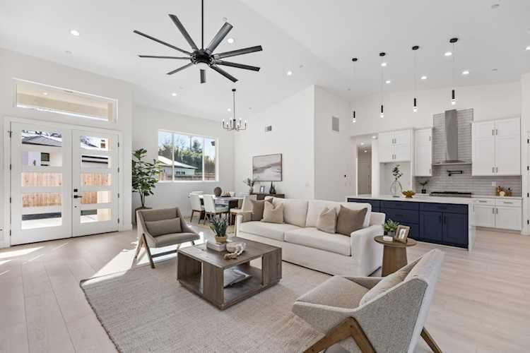 9017 Phoenix Avenue, Fair Oaks, CA 95628