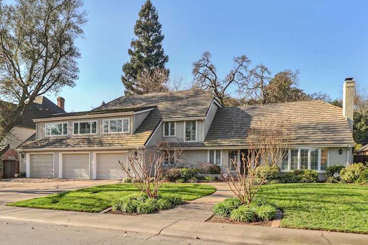 1749 Haggin Grove Way, Carmichael, CA 95608