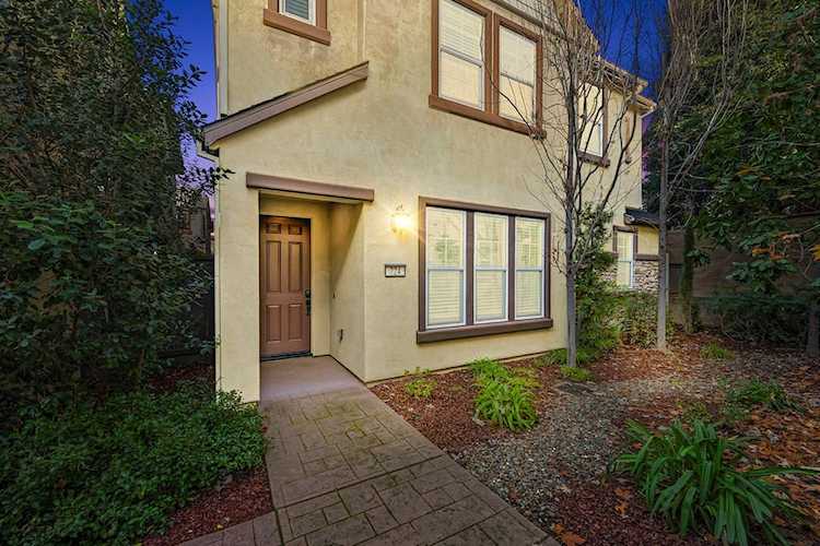 724 Montblanc Place, Roseville, CA 95747