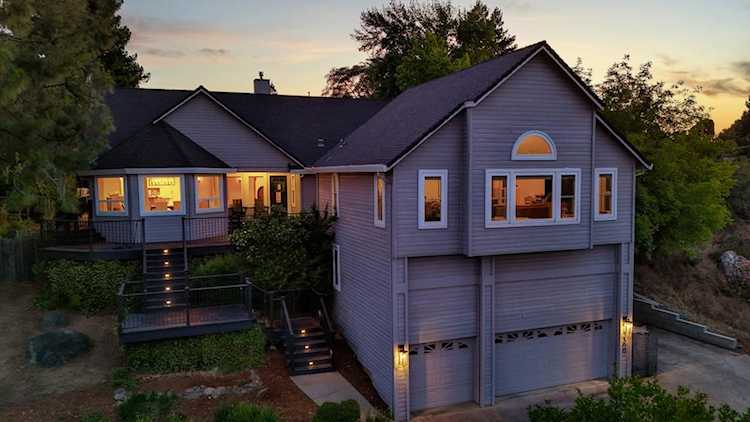 3300 Woodleigh Lane, Cameron Park, CA 95682
