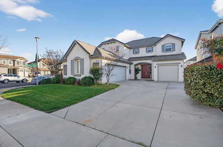 9362 Lost Springs Court, Elk Grove, CA 95624