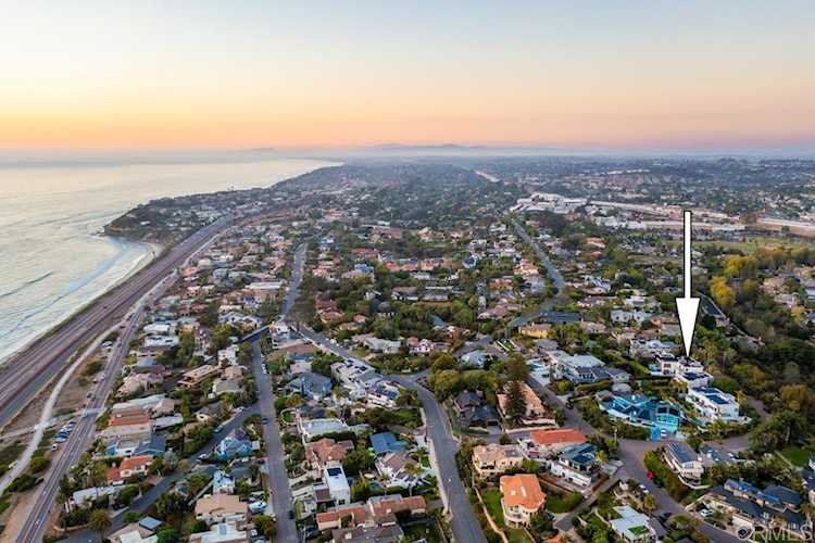 1632 Brahms, Cardiff By The Sea, CA 92007