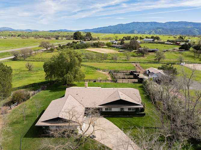 1510 Meadowvale Rd, Santa Ynez, CA 93460