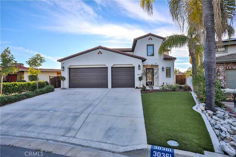 30361 Clear Water, Canyon Lake, CA 92587
