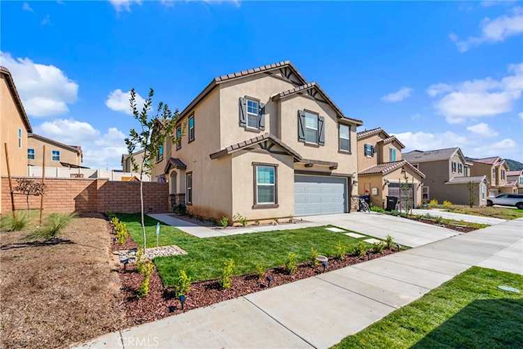 25576 Cetara, Homeland, CA 92548