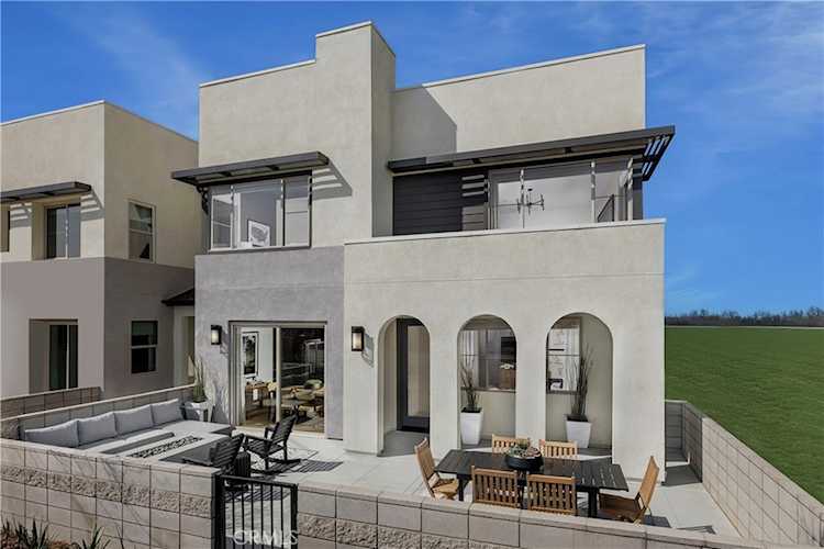 3246 South Agate Paseo, Ontario, CA 91761