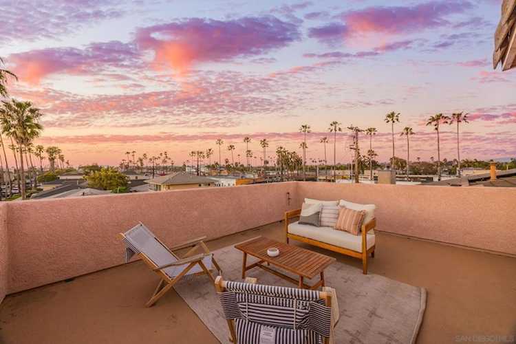 1834 S Tremont St, Oceanside, CA 92054