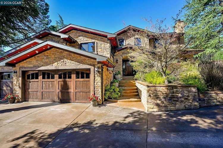 321 Livorna Heights Rd, Alamo, CA 94507-1326