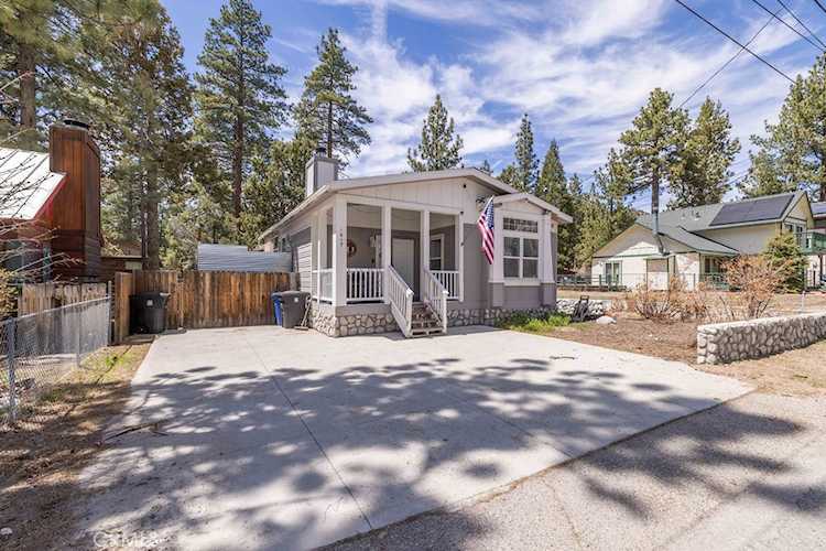 1017 Nana Ave, Big Bear, CA 92314