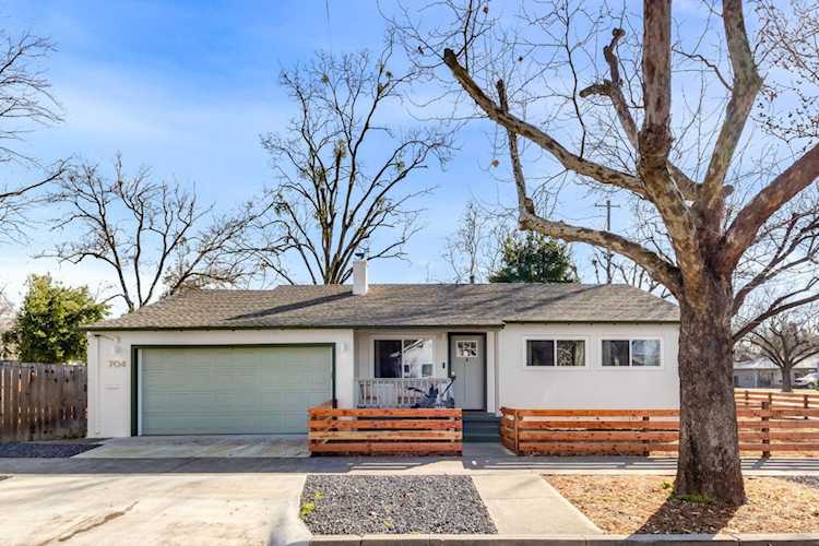 704 6th Street, Davis, CA 95616