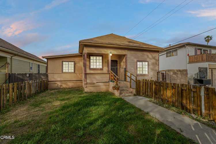 425 W 1st St, Oxnard, CA 93030