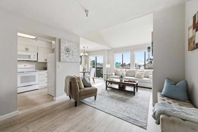 711 S Bayshore Blvd #29, San Mateo, CA 94402