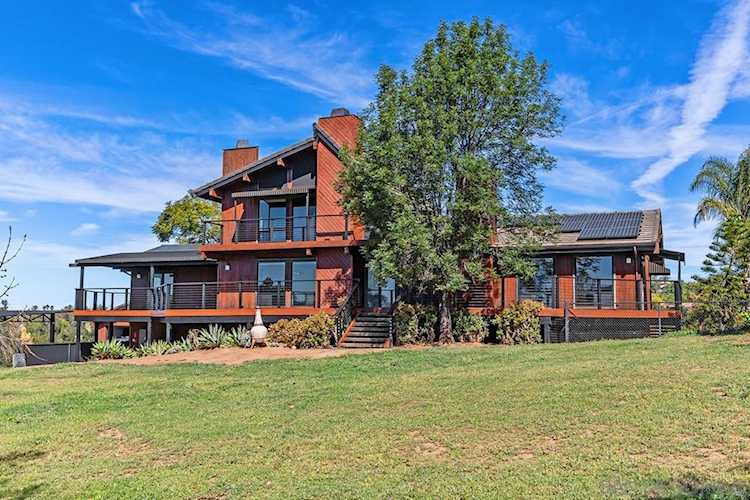 30830 Ranch Creek Rd, Valley Center, CA 92082