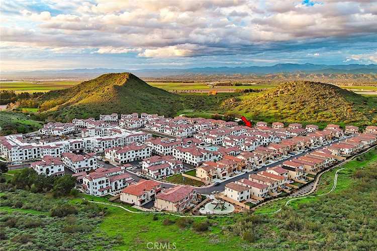 246 San Miguel Island Dr, Camarillo, CA 93012