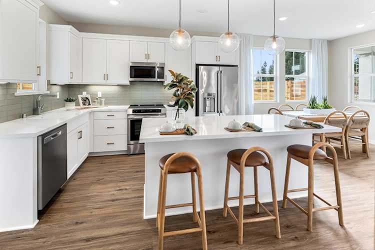 6509 Jacinto Avenue, Sacramento, CA 95823