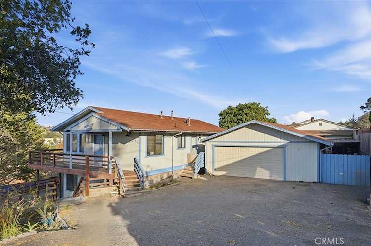 232 Robles Place, Arroyo Grande, CA 93420