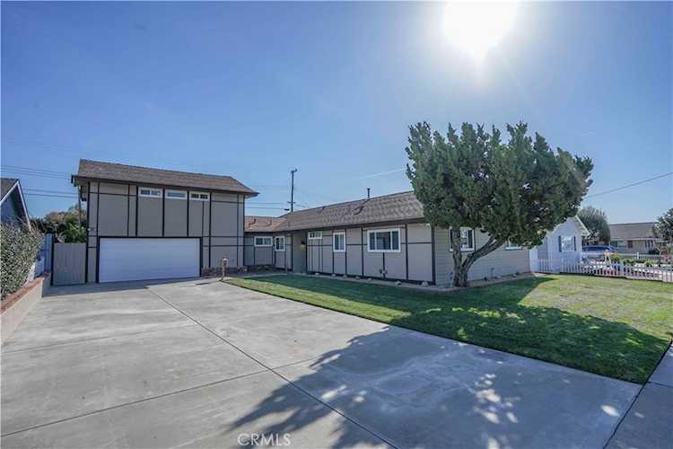 4662 Santa Fe, Yorba Linda, CA 92886